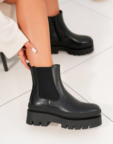Best Chelsea Boots - Black