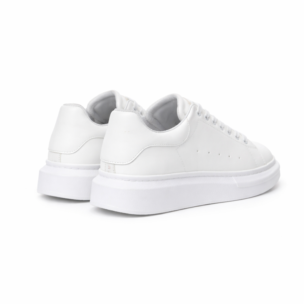 Jennifer – Klasyczne Sneakersy Premium