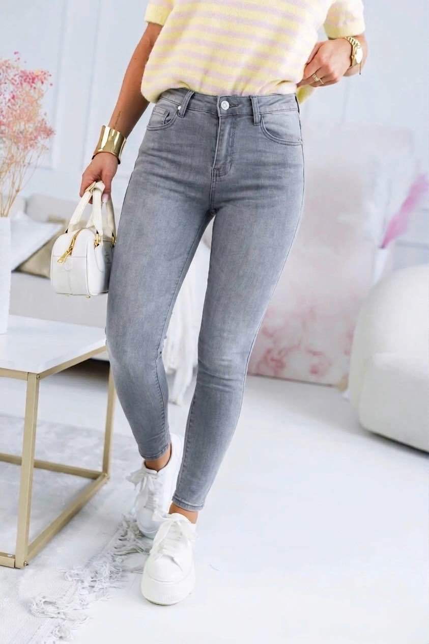 Basic Grey Skinny Jeans