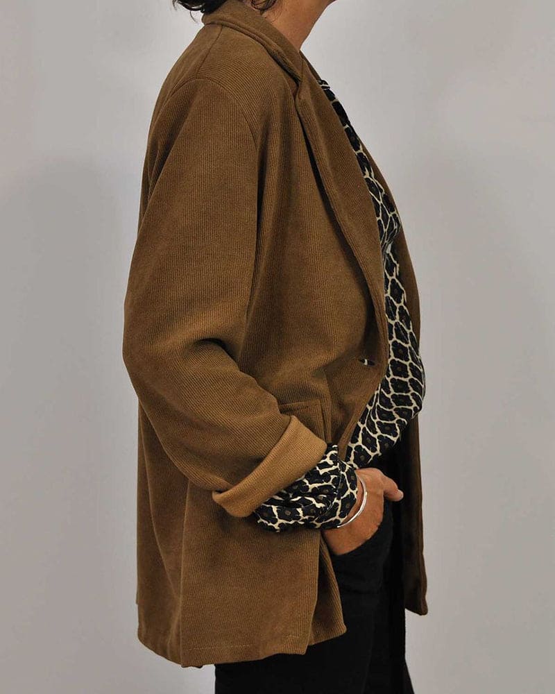 Van Elst Mode® | Relaxed V-Hals Midi-Shirt